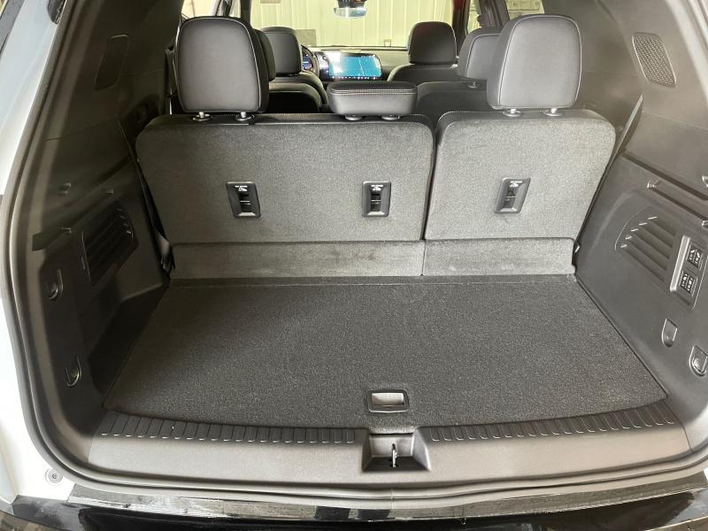 new 2026 Chevrolet Traverse car, priced at $61,789