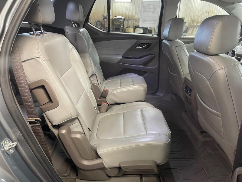 used 2021 Chevrolet Traverse car, priced at $24,051