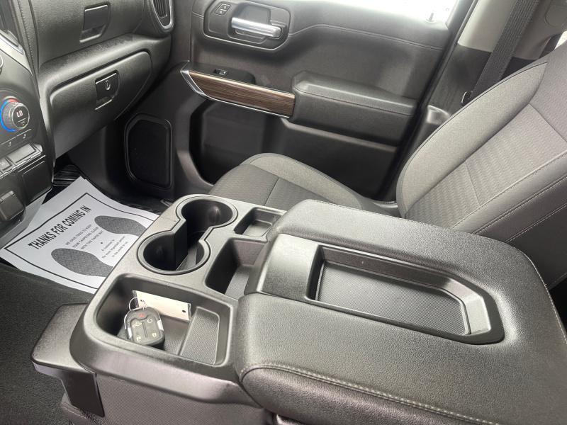 used 2022 Chevrolet Silverado 1500 car, priced at $31,995