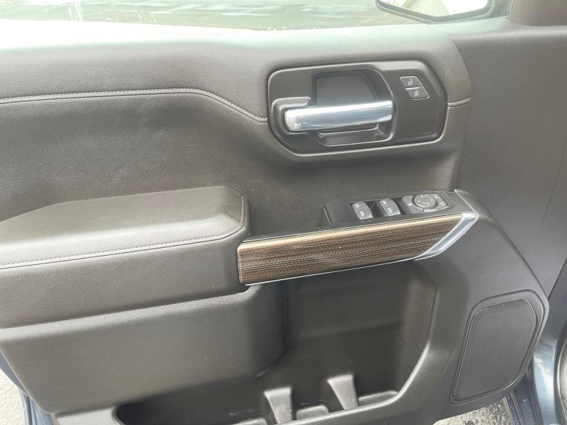 used 2022 Chevrolet Silverado 1500 car, priced at $31,995