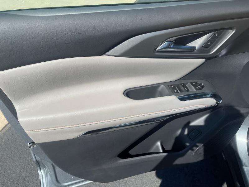 new 2026 Chevrolet Traverse car, priced at $46,345