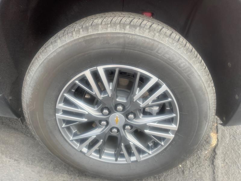 used 2024 Chevrolet Traverse car, priced at $39,995