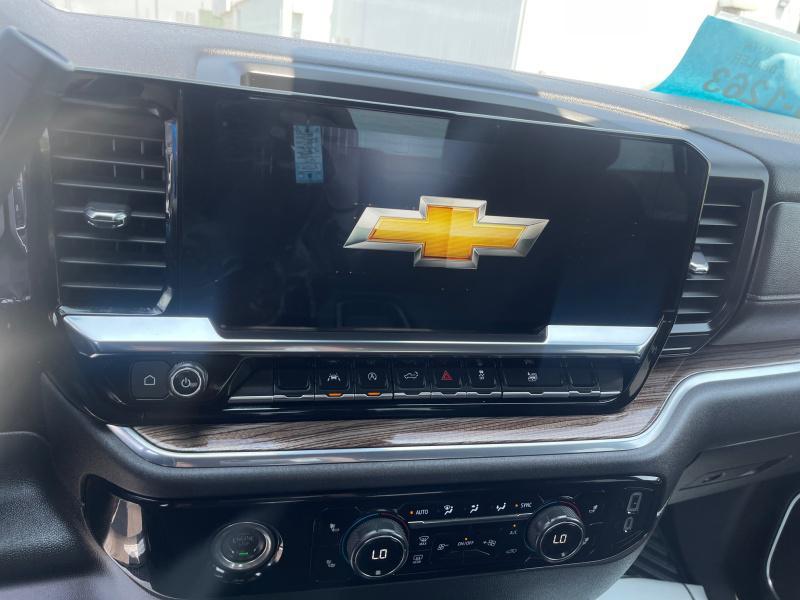 used 2024 Chevrolet Silverado 1500 car, priced at $39,740