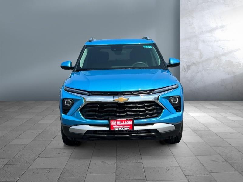 new 2025 Chevrolet TrailBlazer car, priced at $27,889