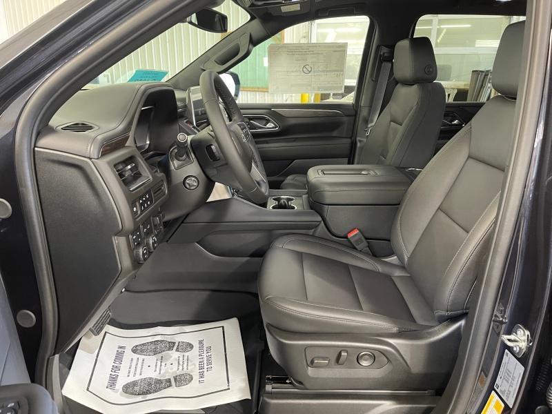 new 2024 Chevrolet Suburban car, priced at $79,939