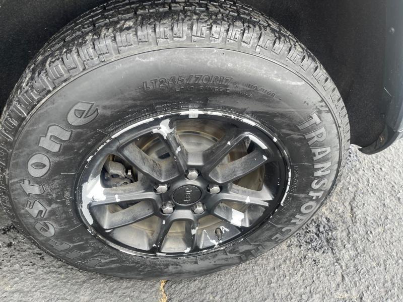 used 2019 Jeep Grand Cherokee car, priced at $17,995