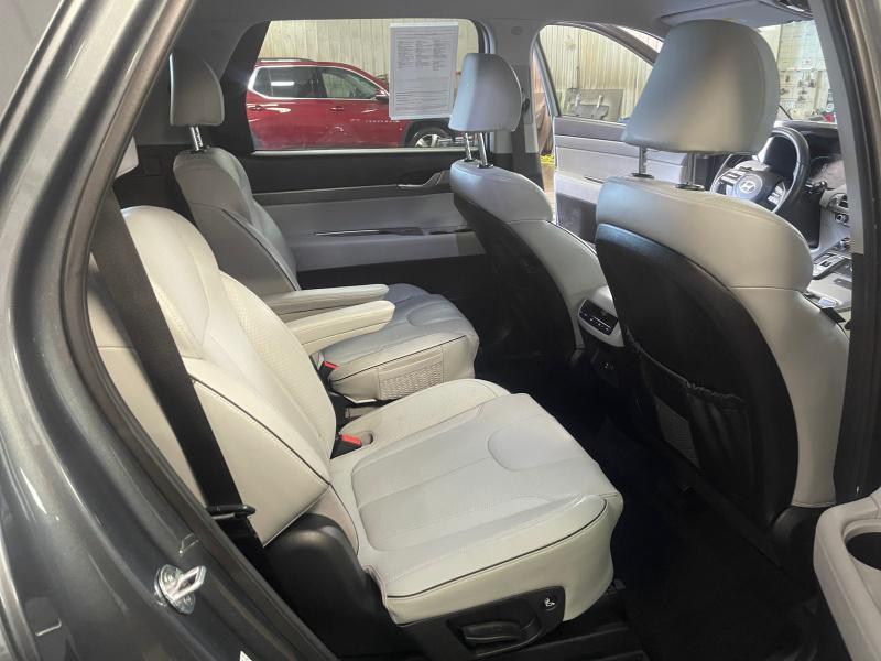 used 2025 Hyundai Palisade car, priced at $37,995