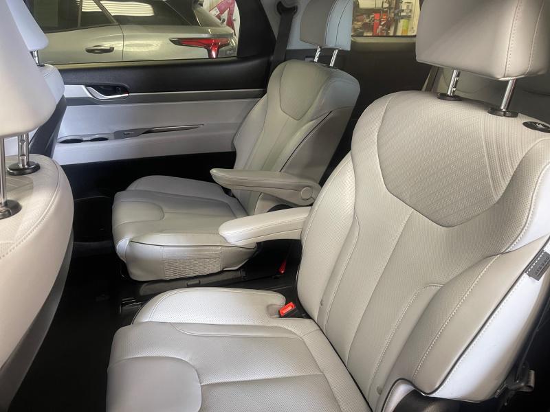 used 2025 Hyundai Palisade car, priced at $37,995