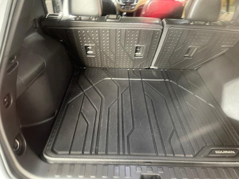 used 2023 Chevrolet Equinox car, priced at $28,995