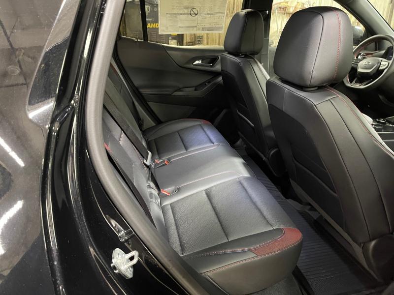new 2025 Chevrolet Equinox car, priced at $39,484