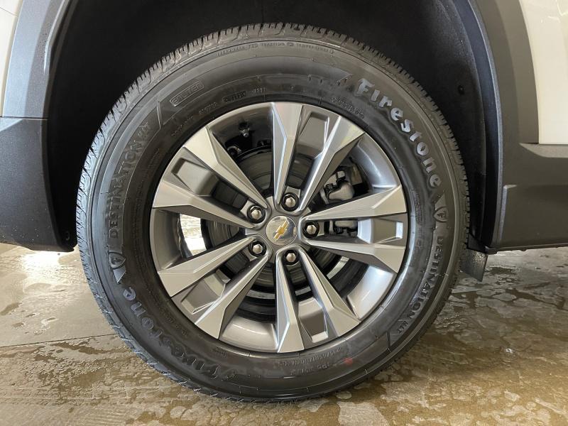 new 2025 Chevrolet Equinox car, priced at $29,995