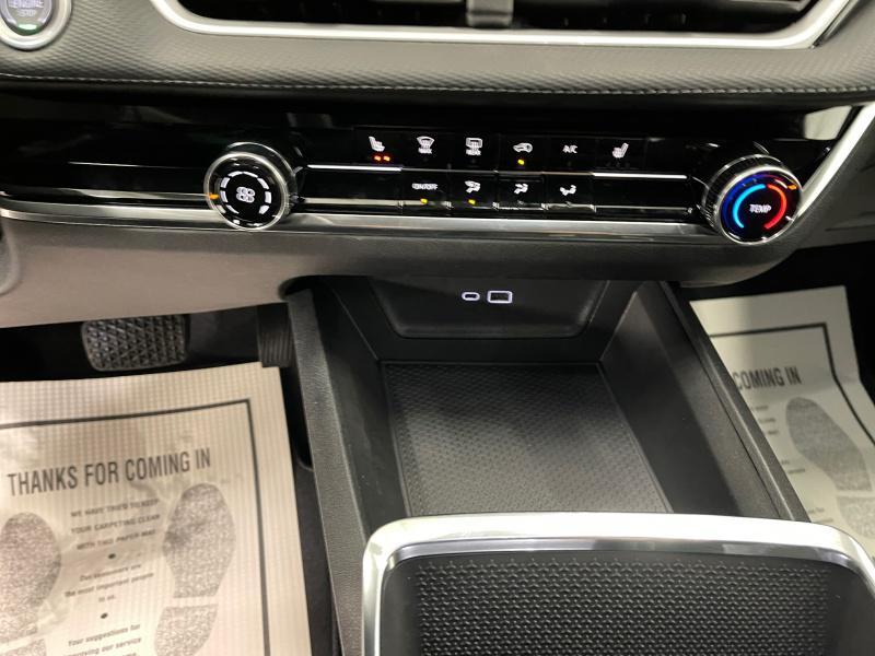 new 2025 Chevrolet Equinox car, priced at $29,995