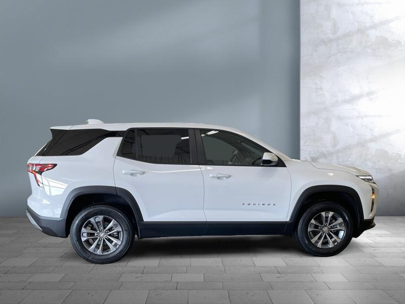 new 2025 Chevrolet Equinox car, priced at $29,995
