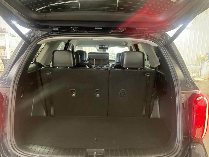 used 2025 Hyundai Palisade car, priced at $40,990