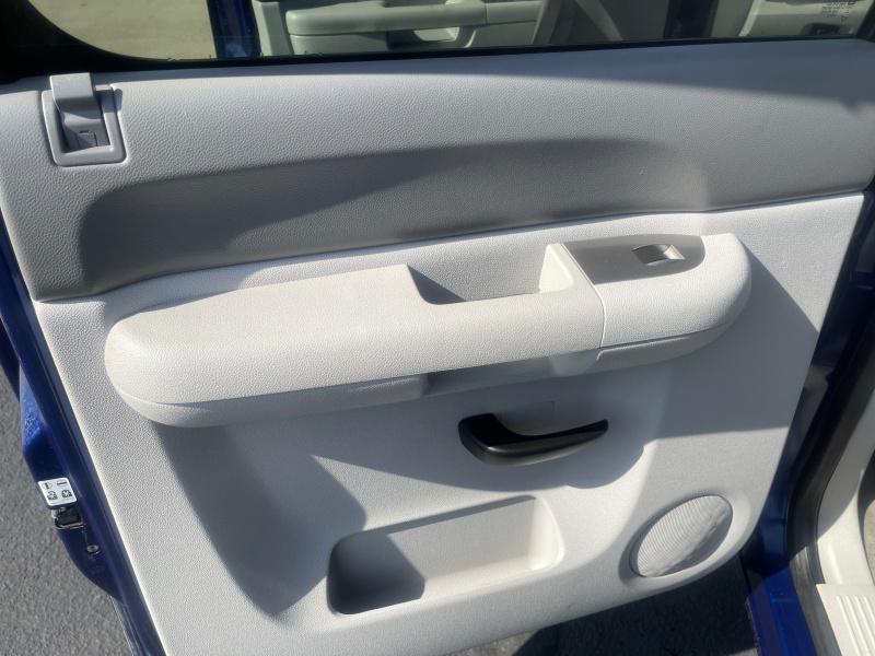 used 2013 Chevrolet Silverado 1500 car, priced at $11,995