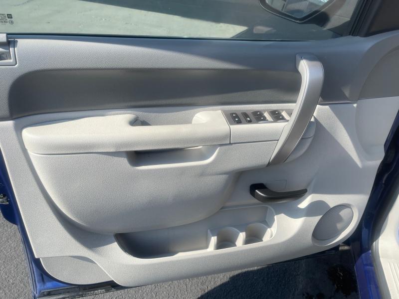 used 2013 Chevrolet Silverado 1500 car, priced at $11,995