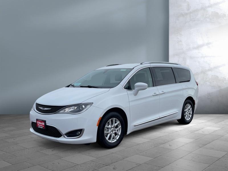 used 2020 Chrysler Pacifica car, priced at $20,990