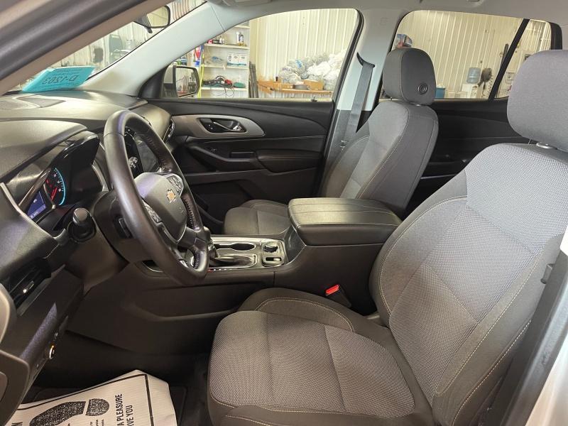 used 2021 Chevrolet Traverse car, priced at $31,990