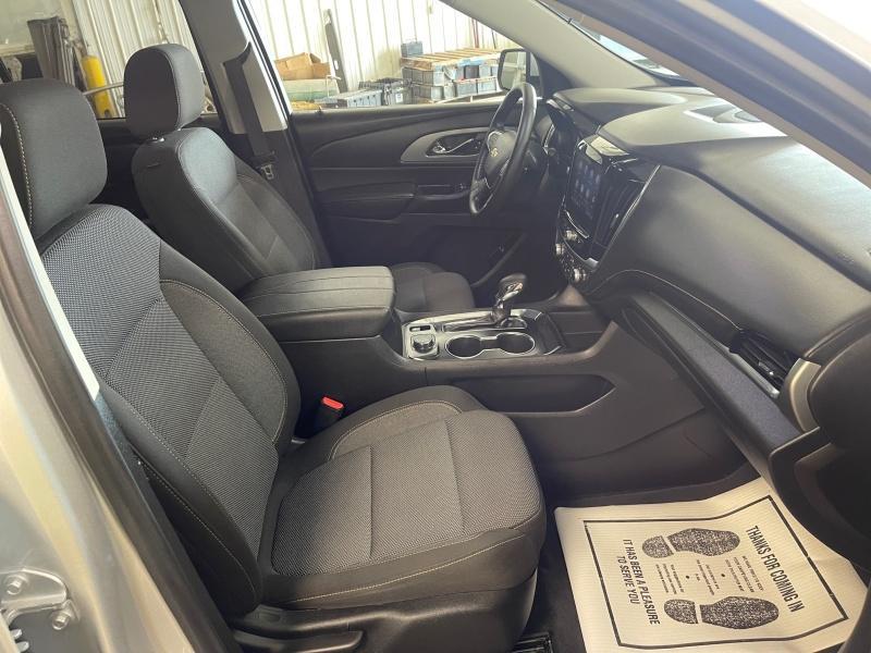 used 2021 Chevrolet Traverse car, priced at $31,990