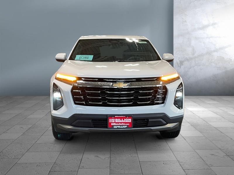 new 2025 Chevrolet Equinox car, priced at $32,394