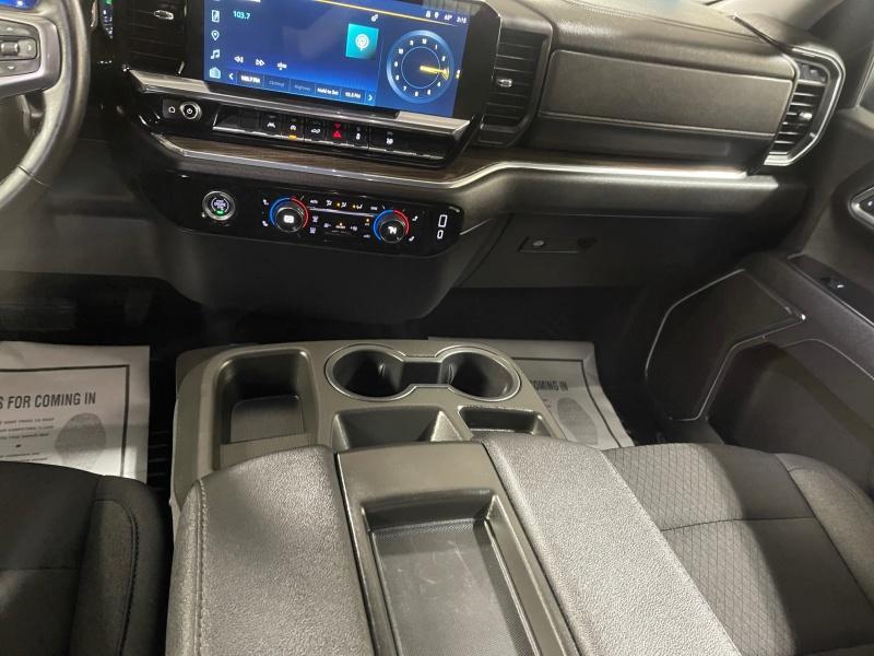 used 2024 Chevrolet Silverado 1500 car, priced at $42,995