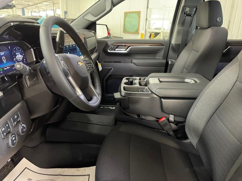 new 2025 Chevrolet Silverado 1500 car, priced at $57,269
