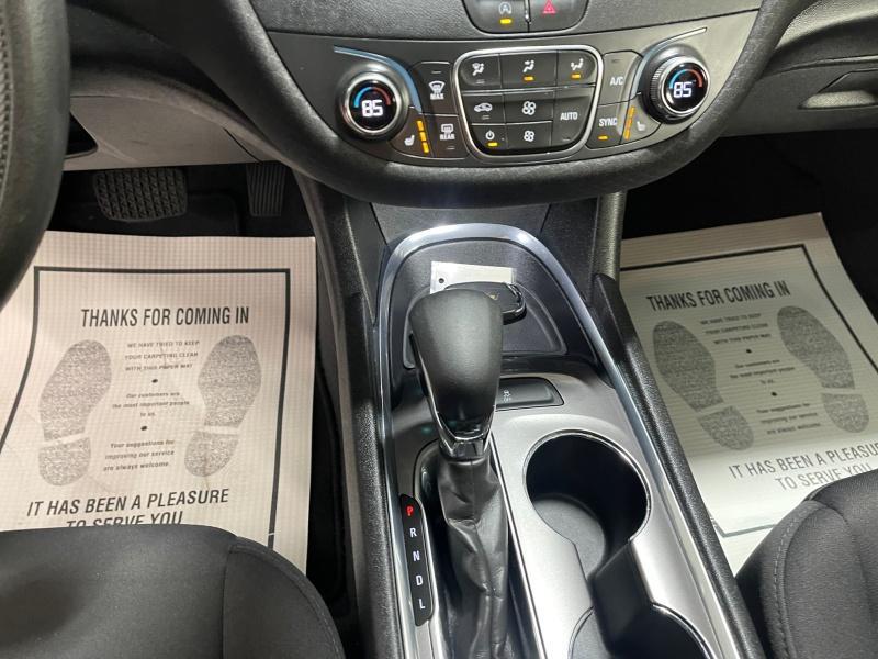 used 2022 Chevrolet Malibu car, priced at $19,995