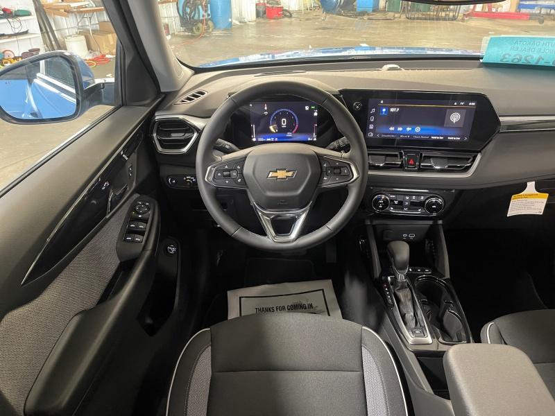 new 2024 Chevrolet TrailBlazer car, priced at $32,859