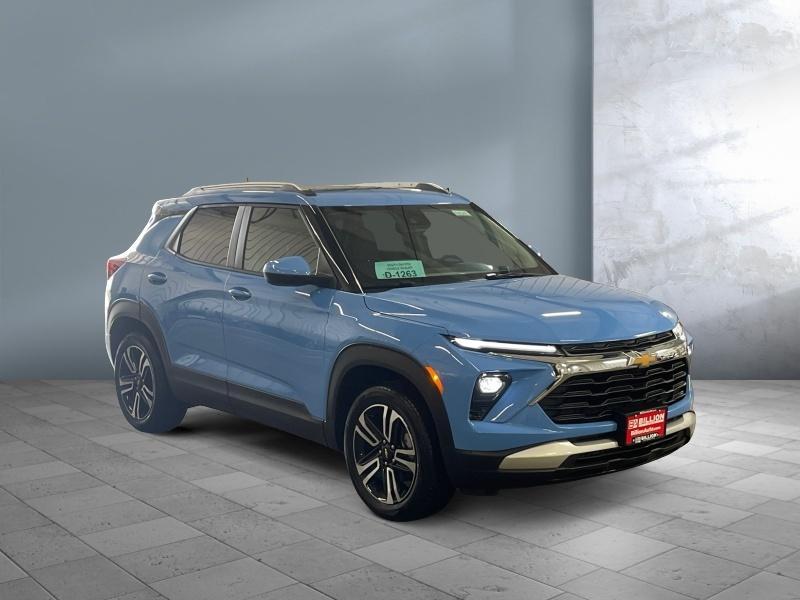 new 2024 Chevrolet TrailBlazer car, priced at $32,859