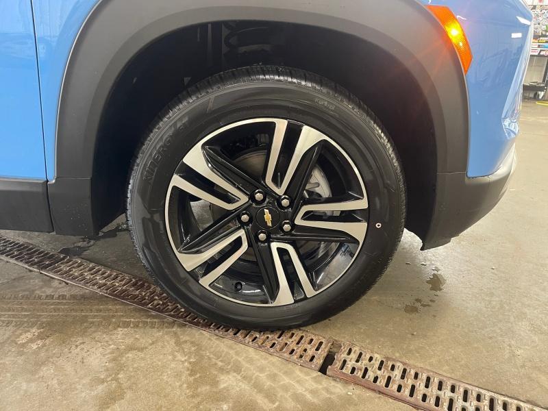 new 2024 Chevrolet TrailBlazer car, priced at $32,859