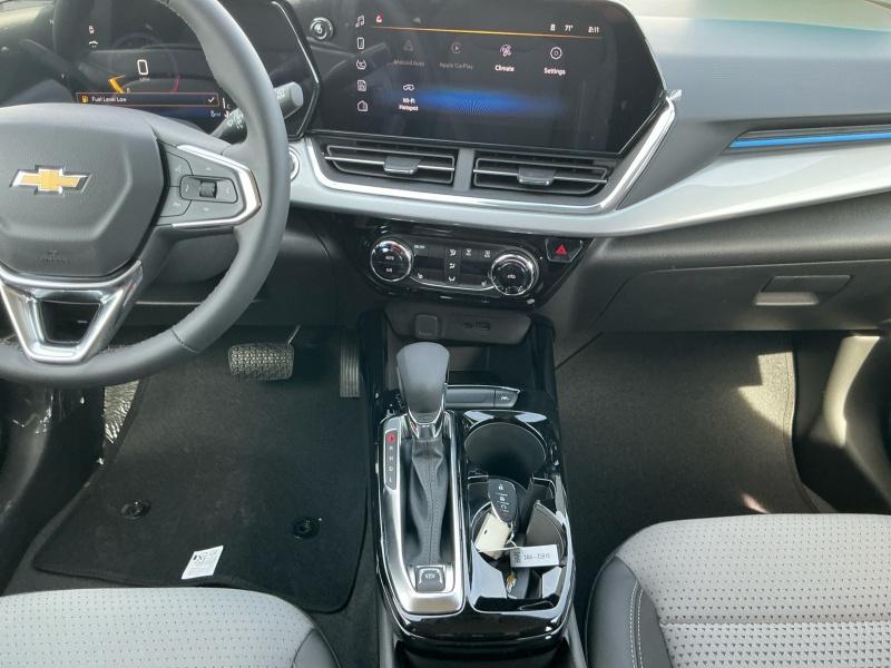 new 2025 Chevrolet Trax car, priced at $26,179