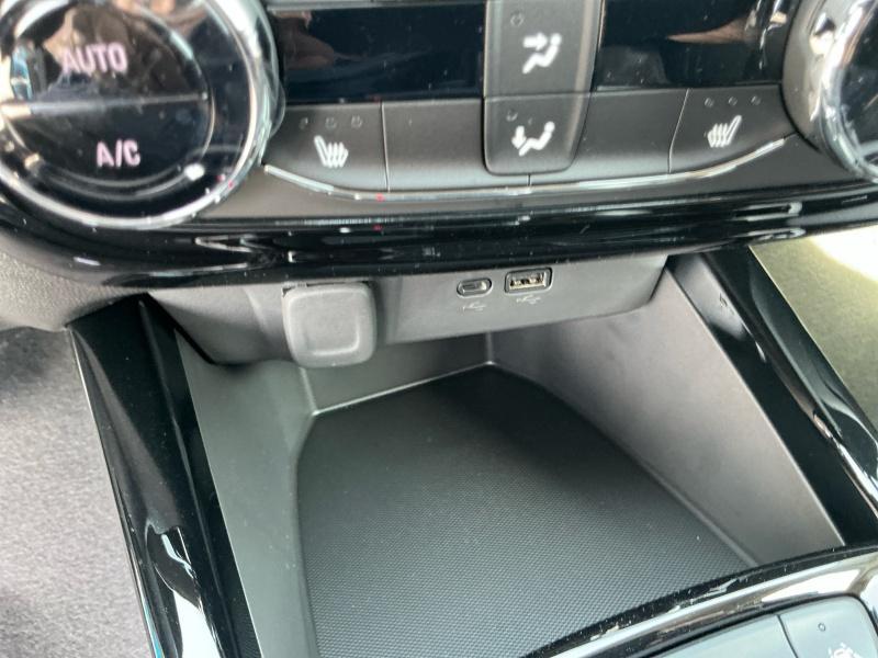 new 2025 Chevrolet Trax car, priced at $26,179