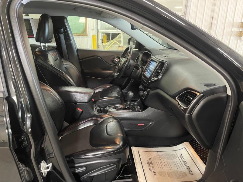 used 2020 Jeep Cherokee car, priced at $23,995