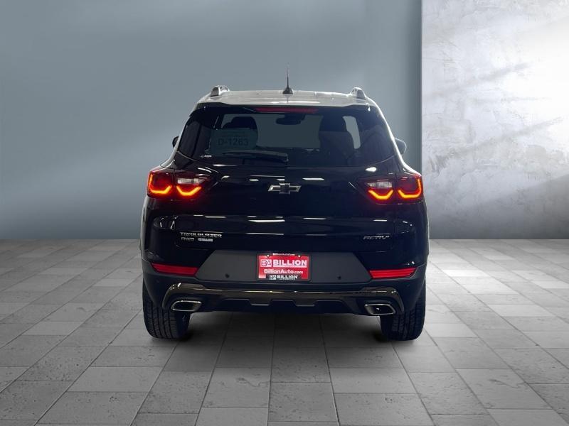 used 2025 Chevrolet TrailBlazer car, priced at $31,995