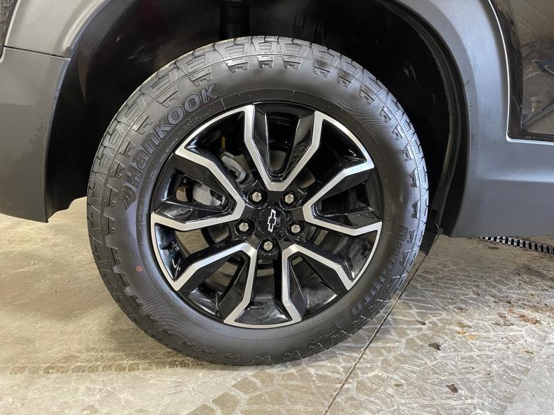 used 2025 Chevrolet TrailBlazer car, priced at $31,995