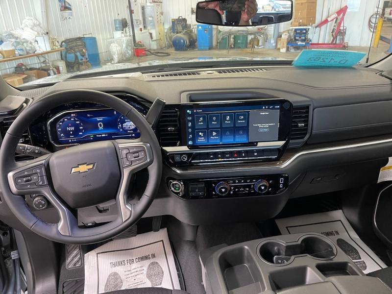 new 2025 Chevrolet Silverado 1500 car, priced at $54,194