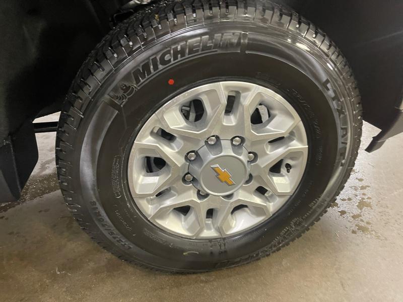 new 2025 Chevrolet Silverado 3500 car, priced at $65,450