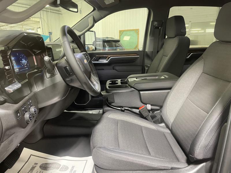 new 2025 Chevrolet Silverado 3500 car, priced at $65,450