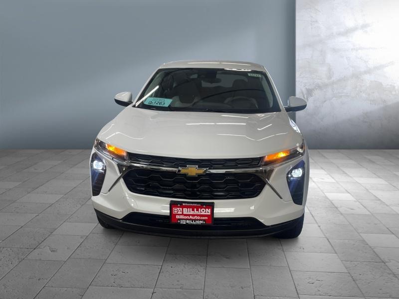 new 2026 Chevrolet Trax car, priced at $24,385