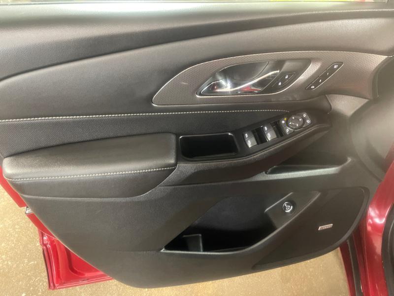 used 2023 Chevrolet Traverse car, priced at $42,546