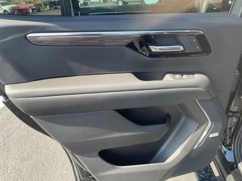 new 2025 Chevrolet Tahoe car, priced at $81,305