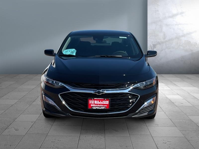 new 2025 Chevrolet Malibu car, priced at $28,644