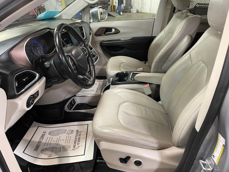 used 2017 Chrysler Pacifica car, priced at $12,995