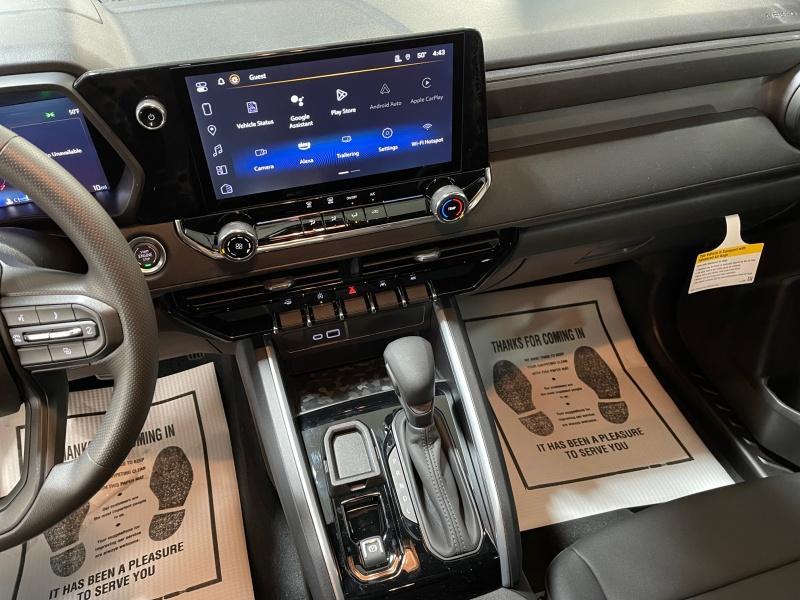 new 2024 Chevrolet Colorado car, priced at $36,204