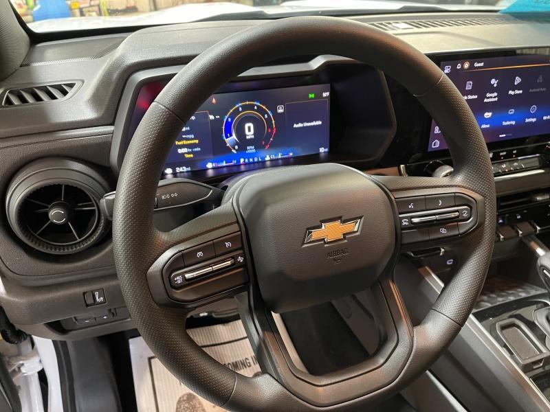 new 2024 Chevrolet Colorado car, priced at $36,204