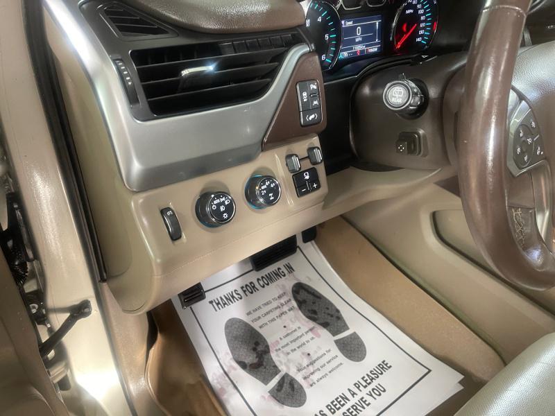 used 2016 Chevrolet Suburban car, priced at $24,995