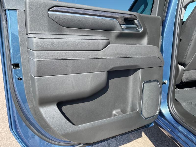 new 2025 Chevrolet Silverado 2500 car, priced at $81,464