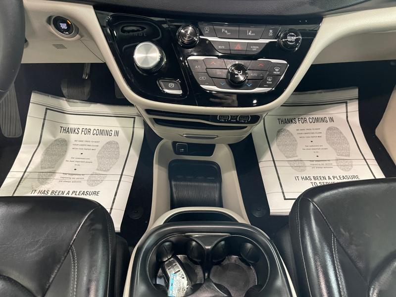 used 2023 Chrysler Pacifica car, priced at $24,995