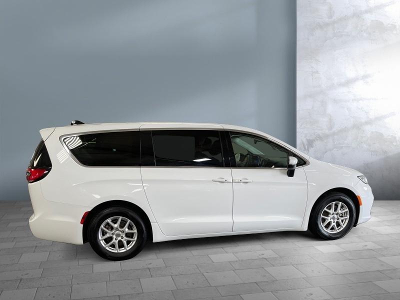 used 2023 Chrysler Pacifica car, priced at $24,995