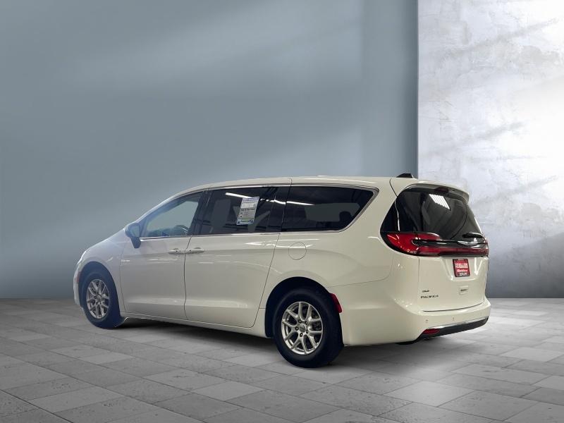 used 2023 Chrysler Pacifica car, priced at $24,995